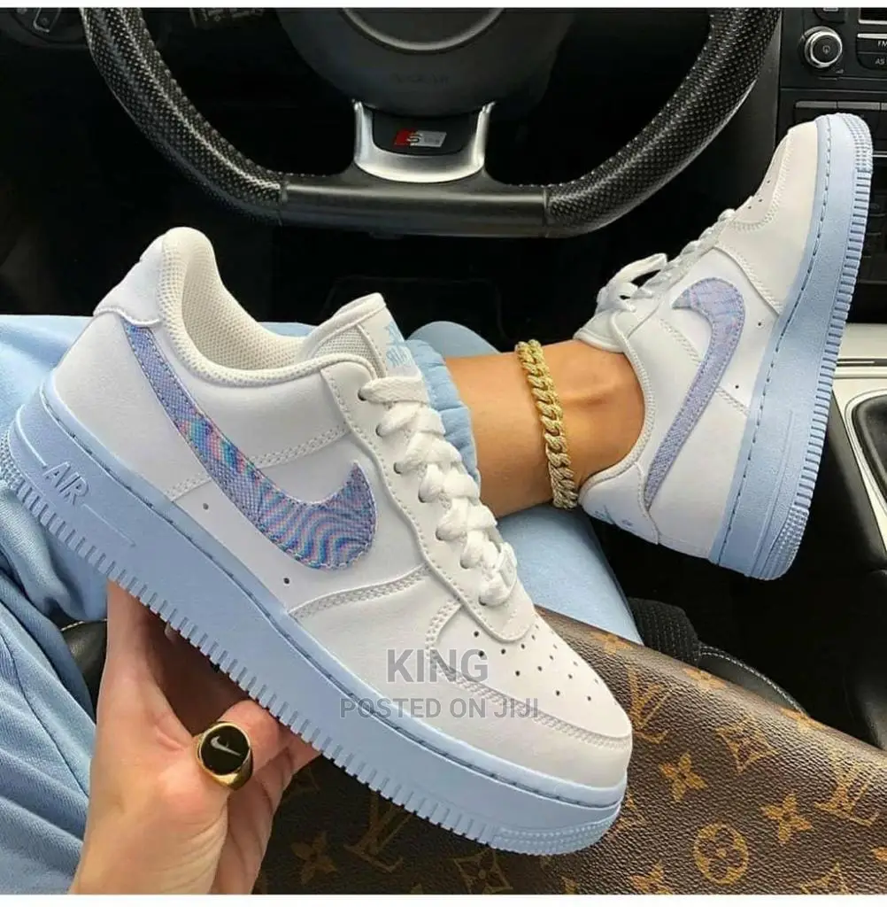 Luxury Pop Nike Shoes
