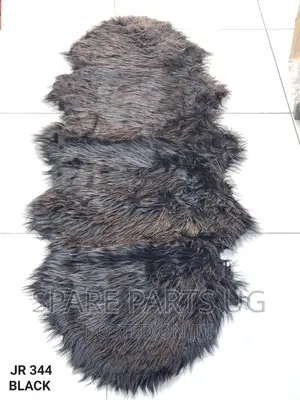 Black Woolen Dashboard Cover