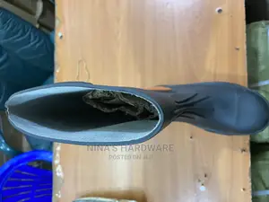 Safety Shoes Gum Boots