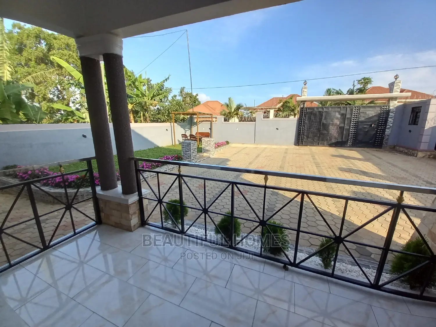 Furnished 4bdrm House in Kira, Central Division for Sale