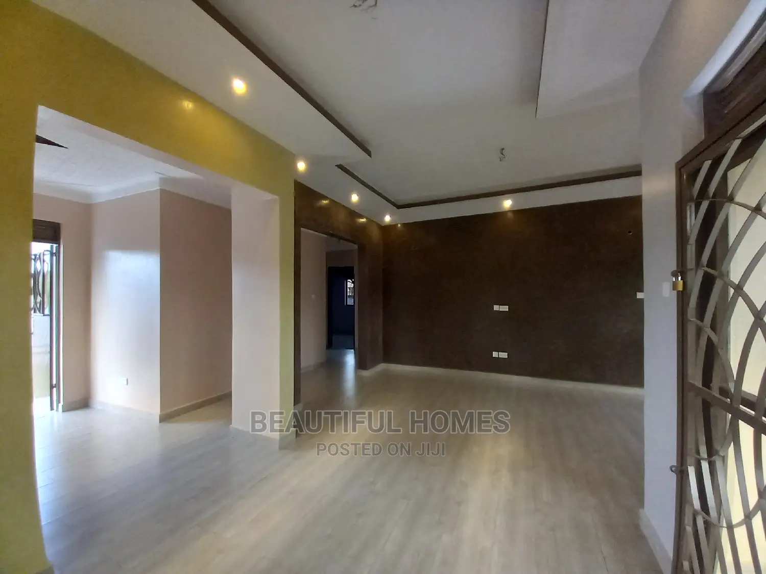 Furnished 4bdrm Bungalow in Kira for Sale
