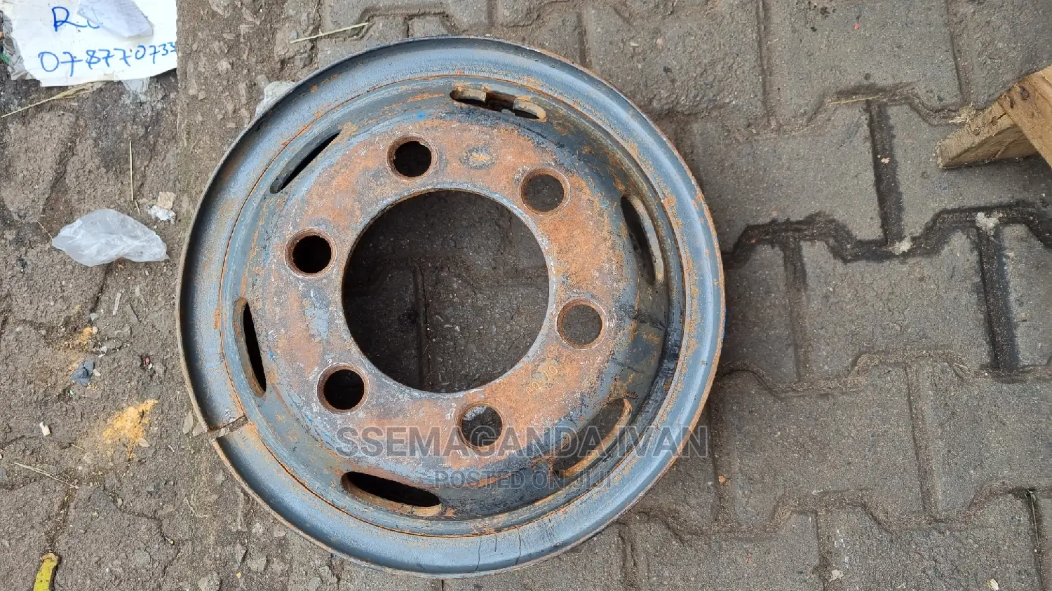 Kibiri Rim 16 for Fuso