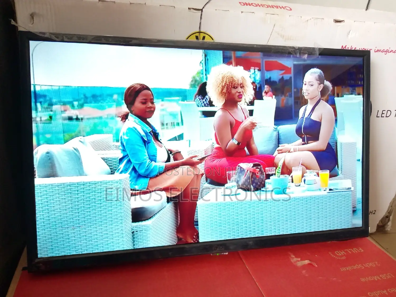 32" LG Digital TVS