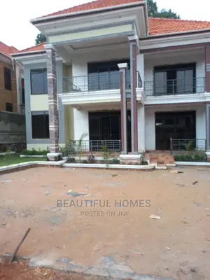 Furnished 6bdrm Duplex in Kisaasi, Central Division for Sale