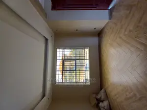 Furnished 6bdrm Mansion in Kisaasi Rich, Central Division for Sale