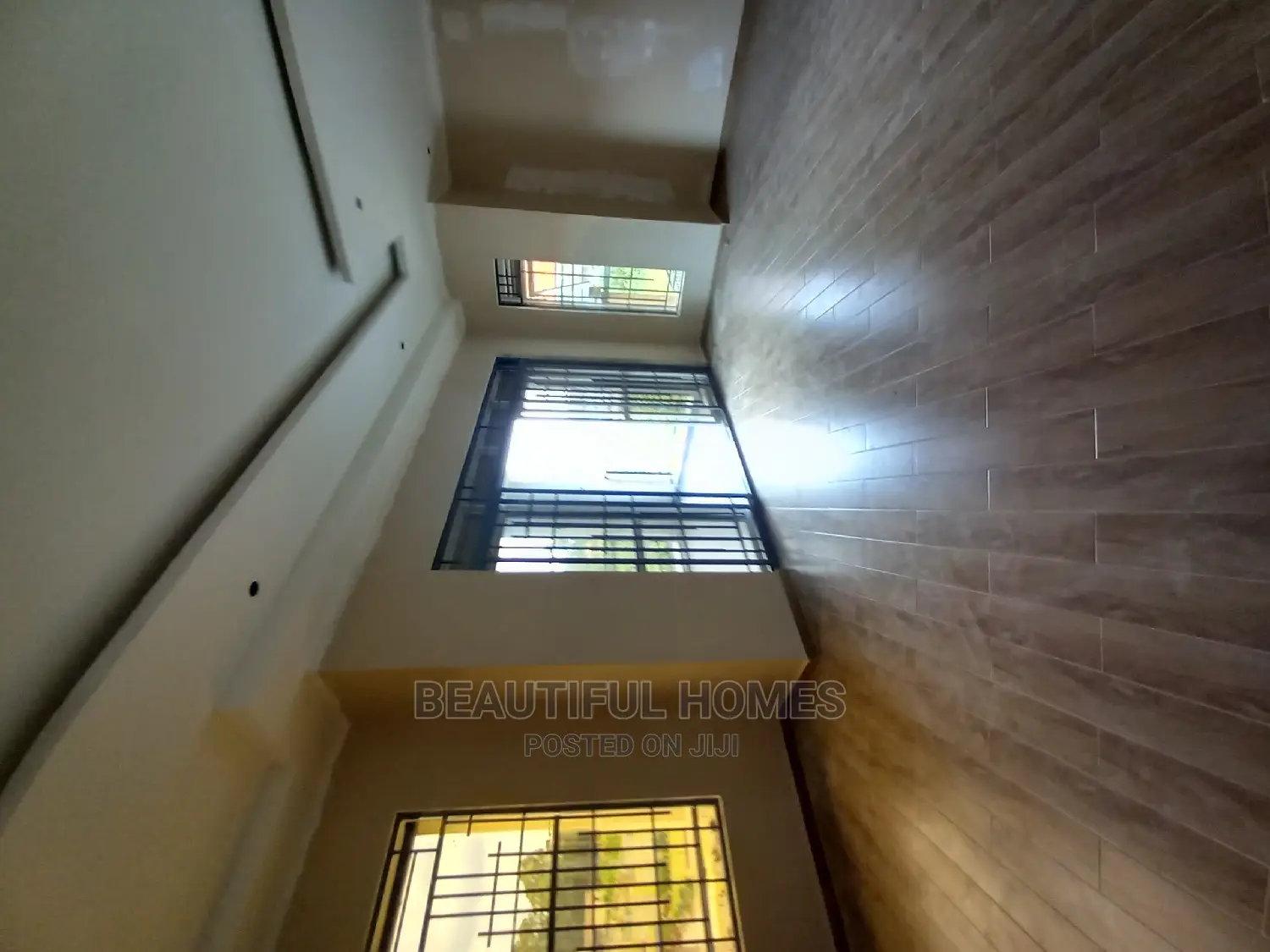 Furnished 6bdrm Mansion in Kisaasi, Central Division for Sale