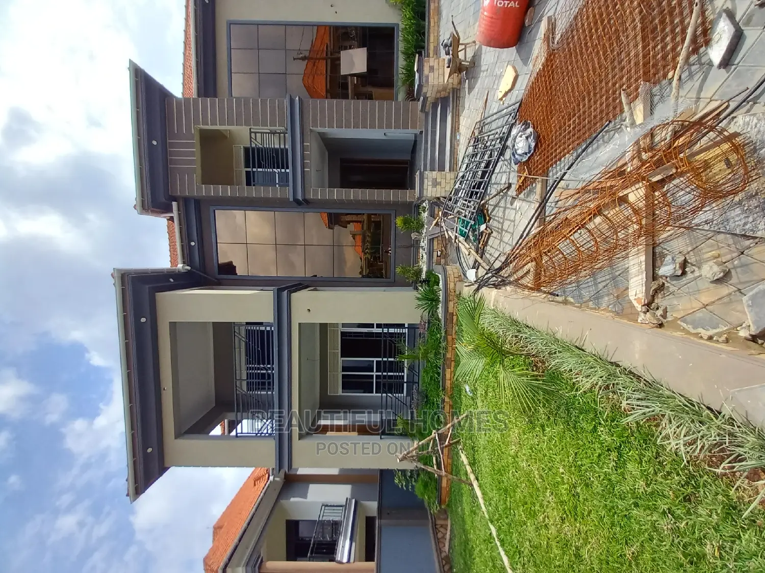 Furnished 6bdrm Mansion in Kisaasi Classy, Central Division for Sale