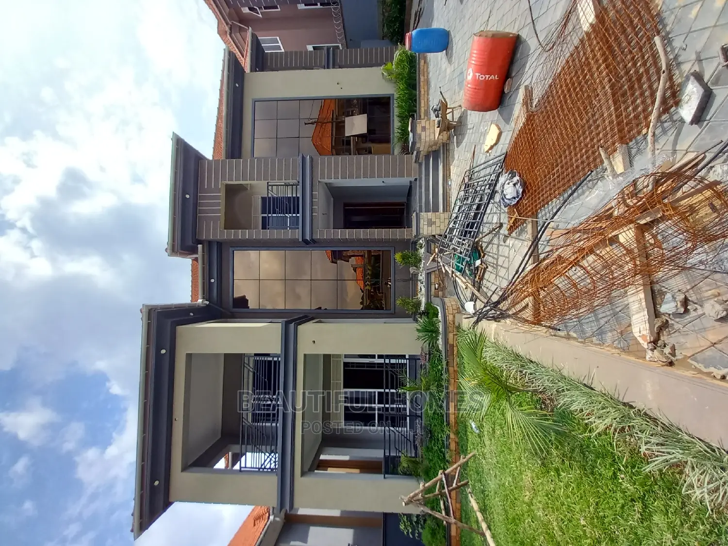 Furnished 6bdrm Mansion in Kisaasi Classy, Central Division for Sale
