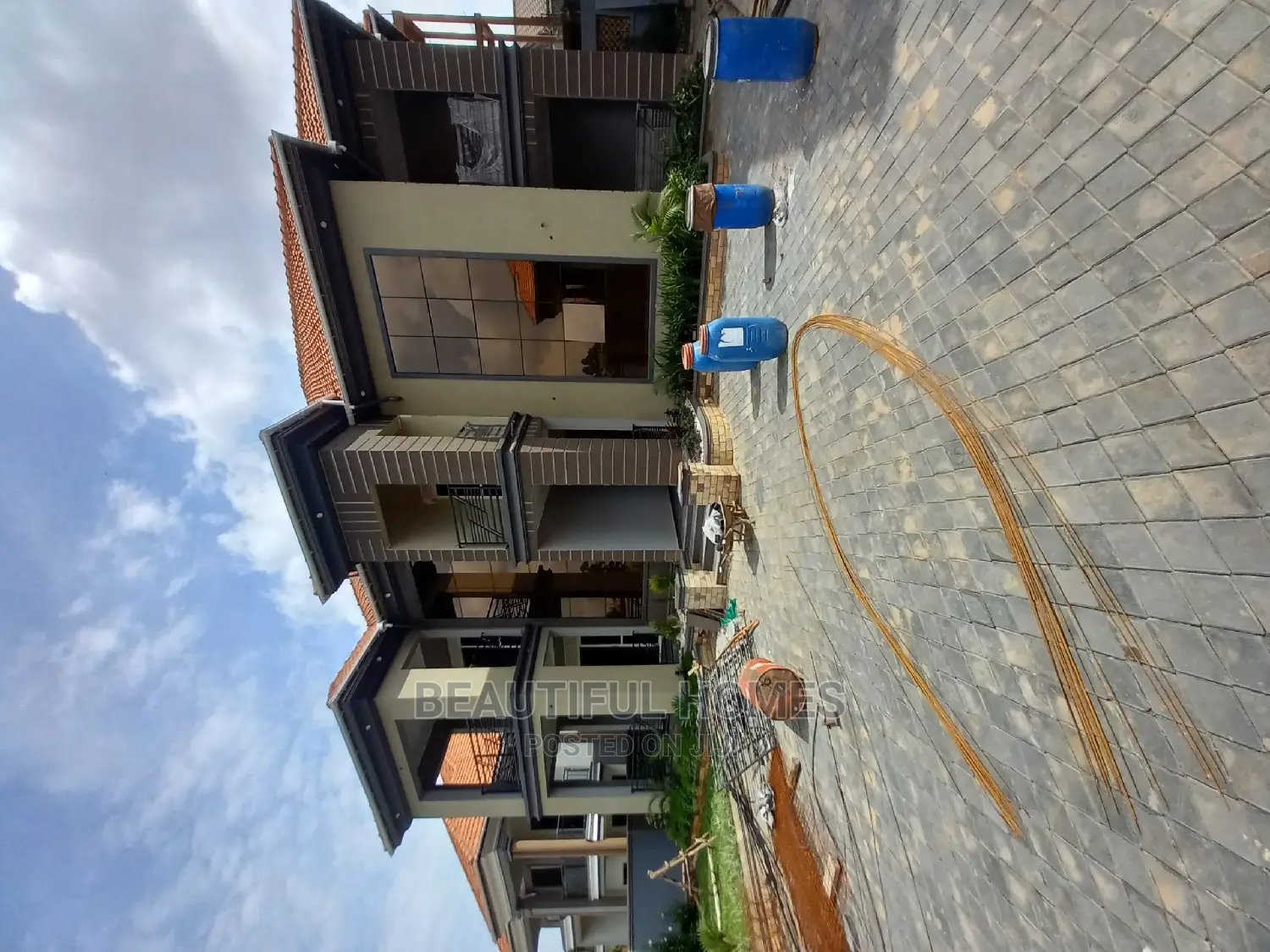 Furnished 6bdrm Mansion in Kisaasi Classy, Central Division for Sale