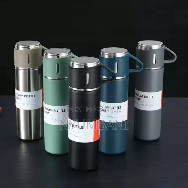 Vaccum Flask With Cups