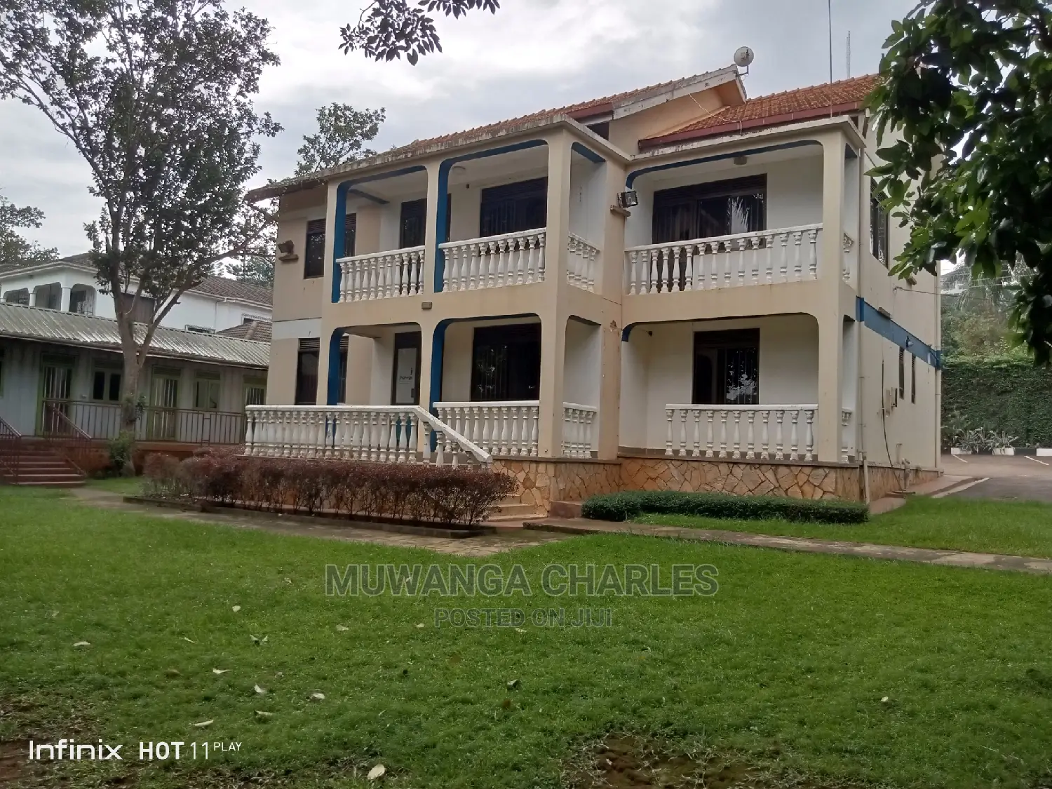 5bdrm Duplex in Fs Properties Ltd, Central Division for Rent