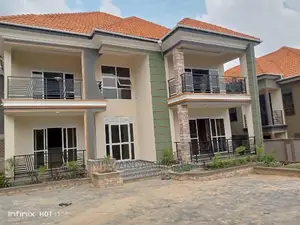 5bdrm Duplex in Fs Properties Ltd, Central Division for Sale