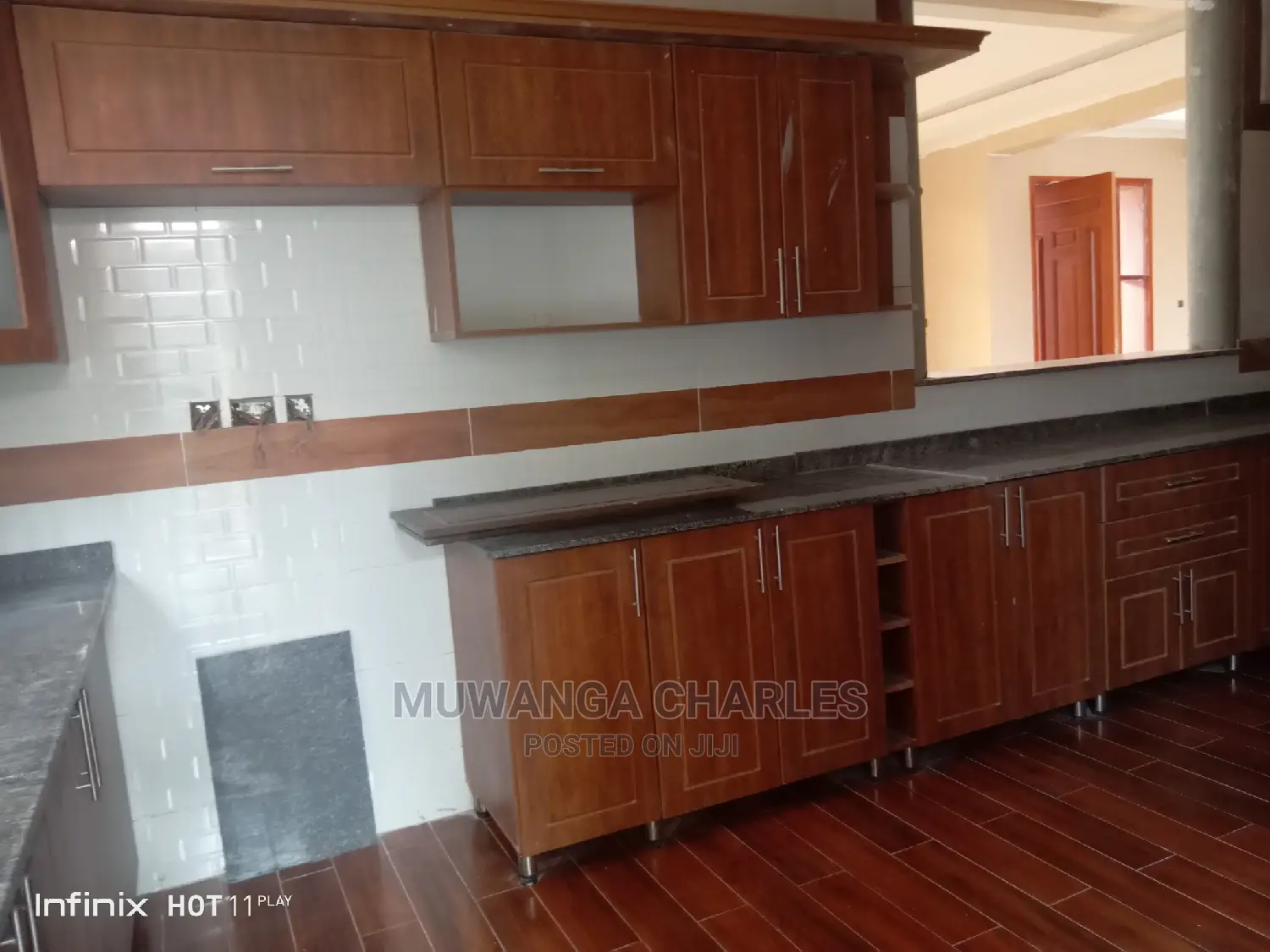6bdrm Duplex in Fs Properties Ltd, Central Division for Sale