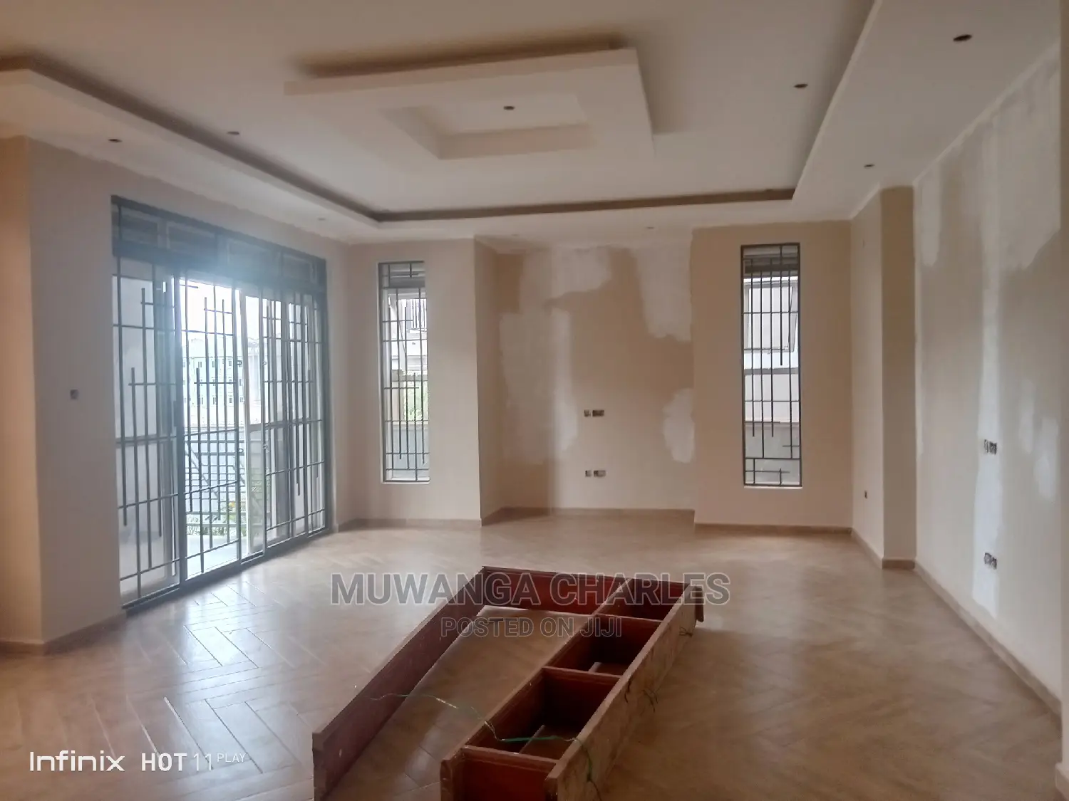 6bdrm Duplex in Fs Properties Ltd, Central Division for Sale