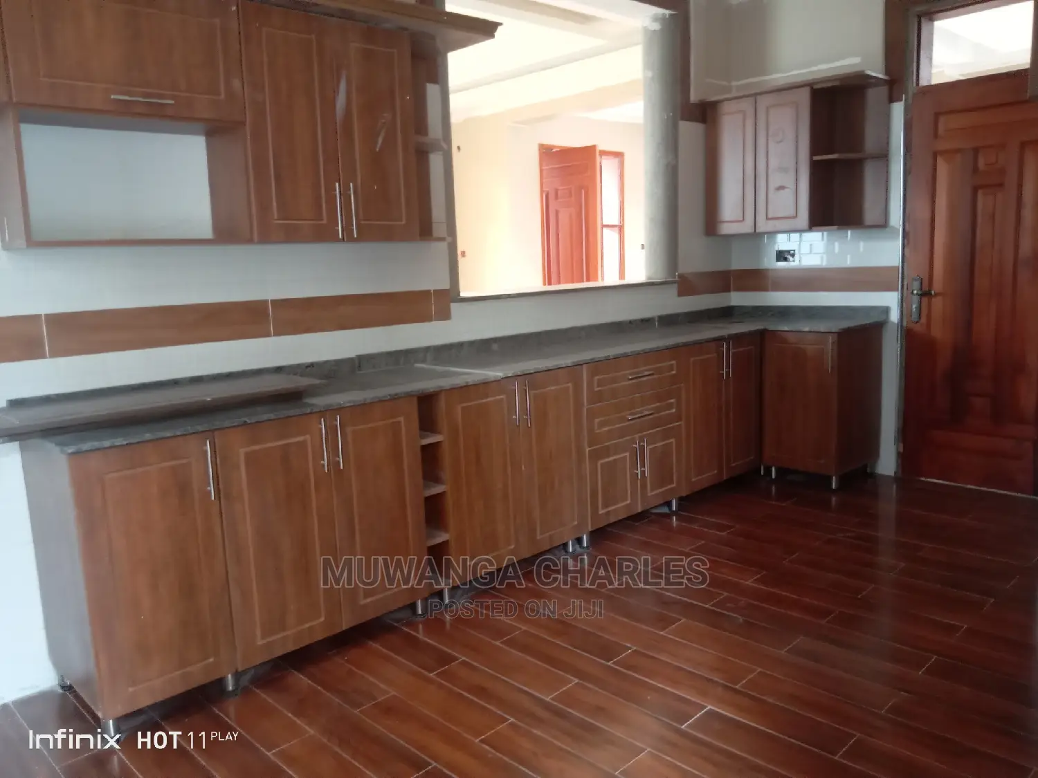 6bdrm Duplex in Fs Properties Ltd, Central Division for Sale