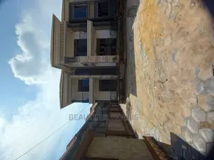 Furnished 6bdrm Mansion in Kisaasi Tarmack, Central Division for Sale