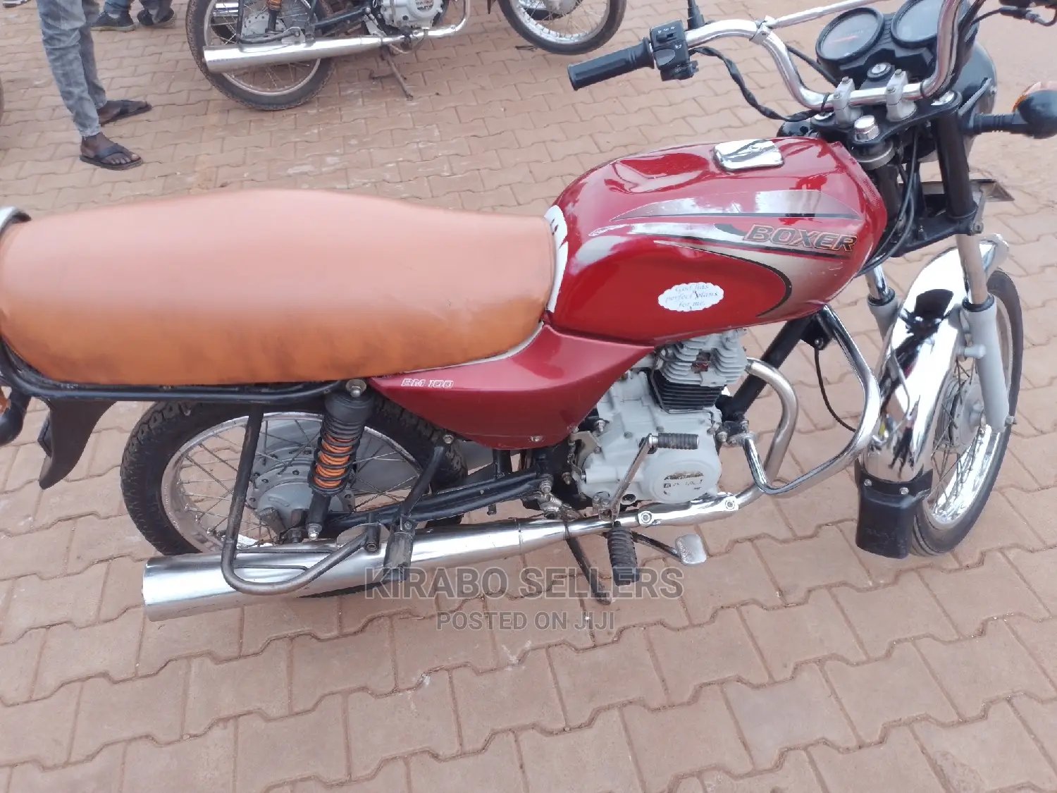 New Bajaj Boxer 2021 Red