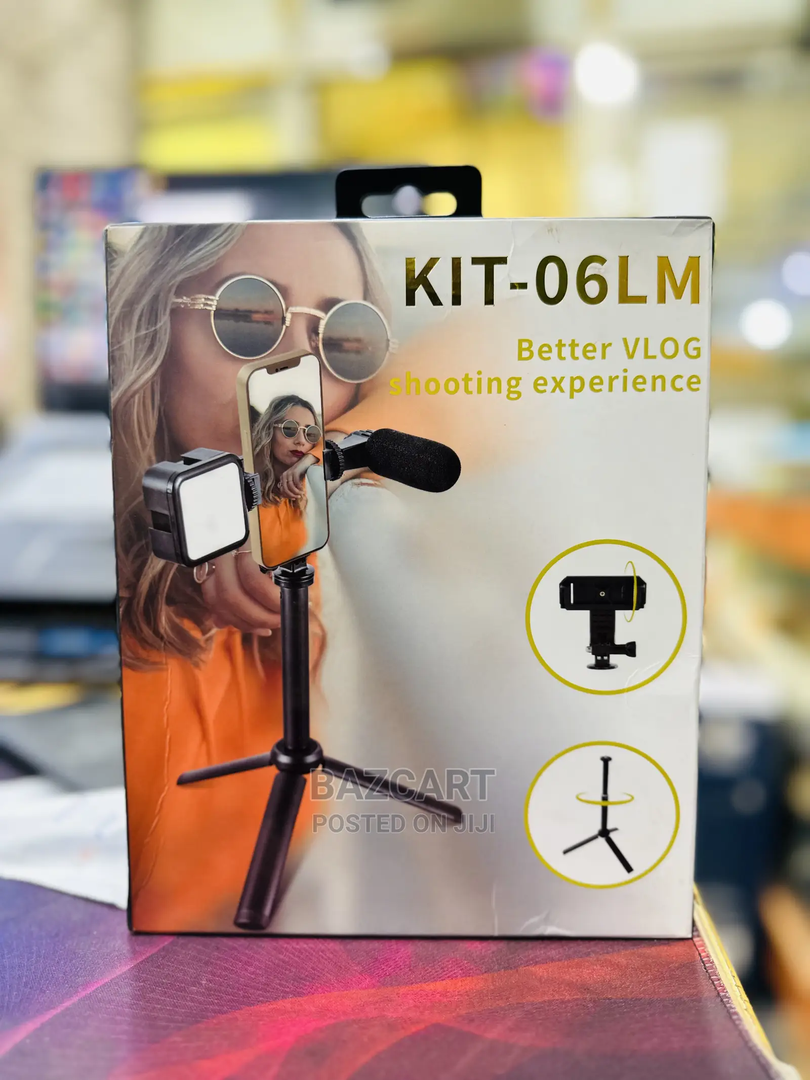 Vlogging Tripod With Light and Microphone