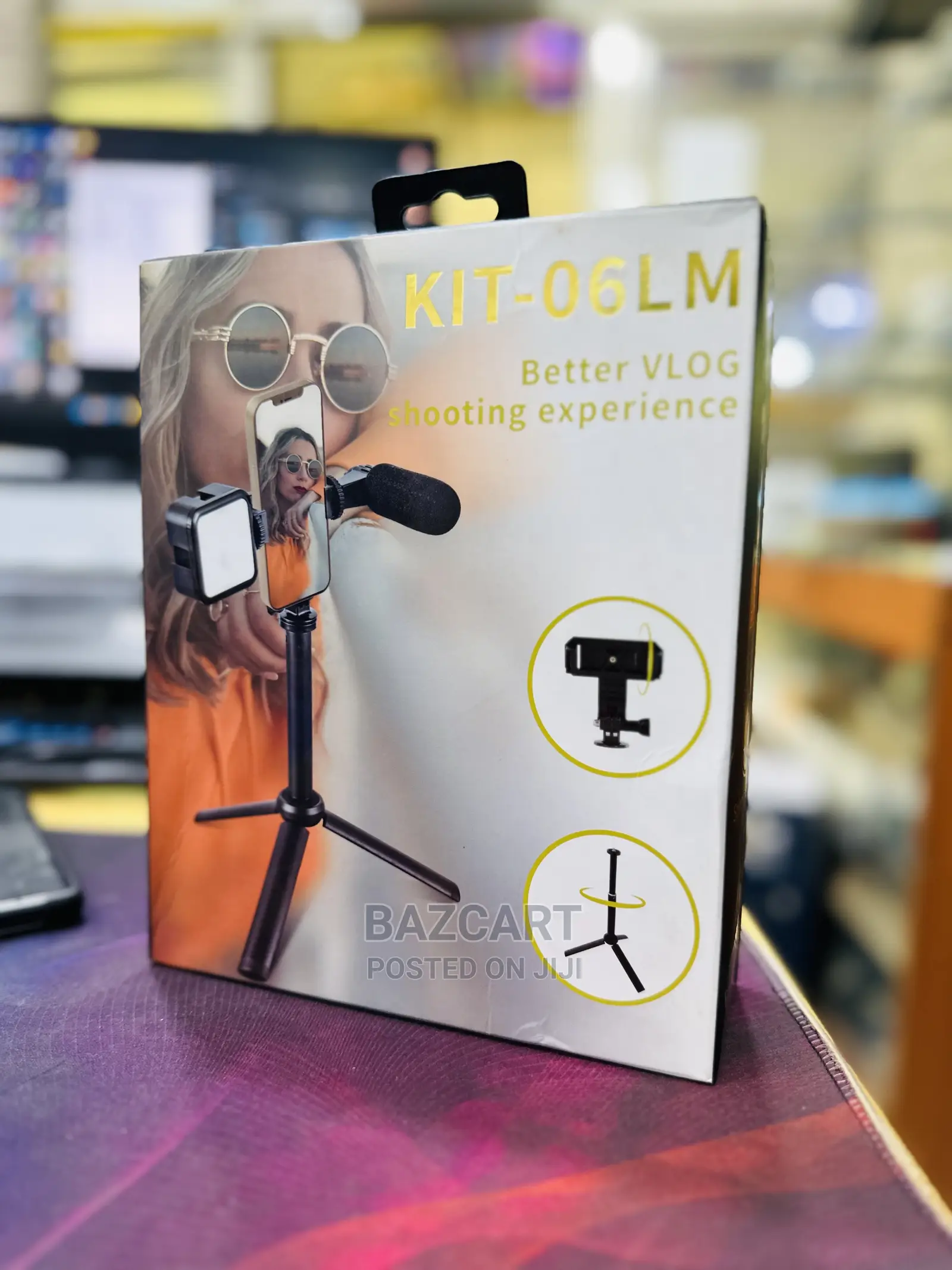 Vlogging Tripod With Light and Microphone