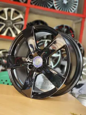 Photo - Mercedes Benz 18inches Rims