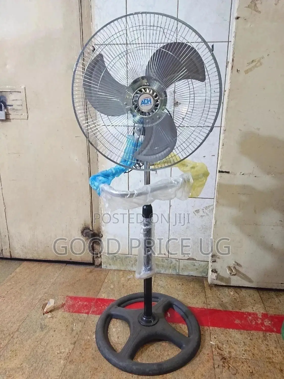 18 Stand Fan
