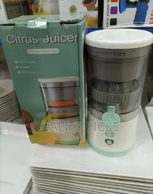 Brand New Citrus Juicer