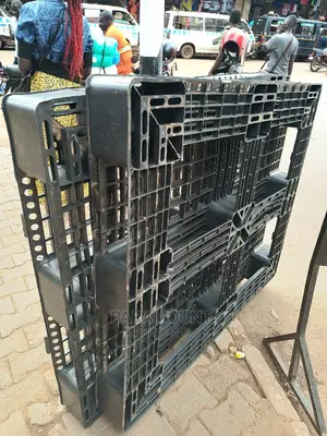 Pallets (Plastic)