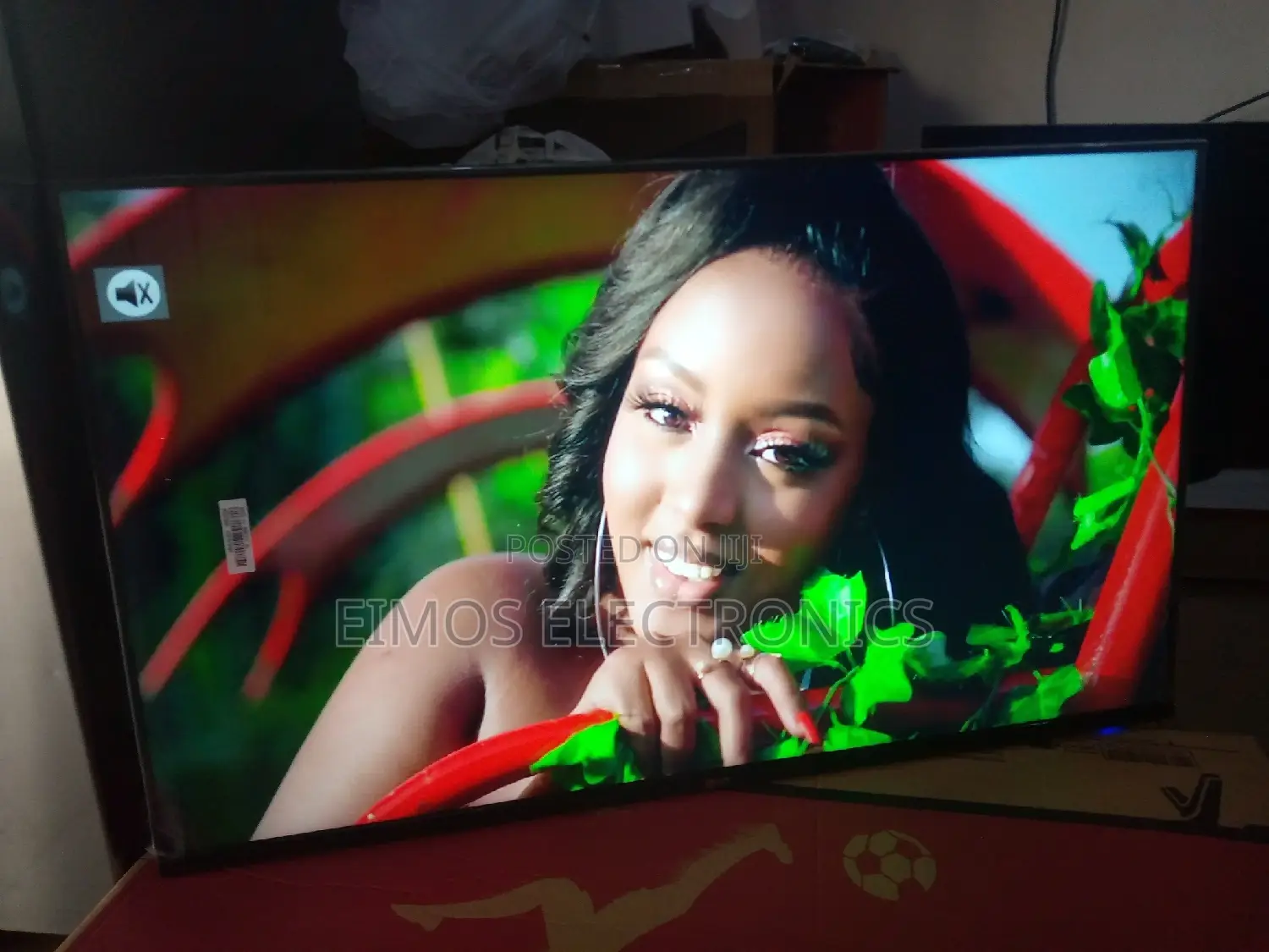 Its 43" Lg Digital Tvs