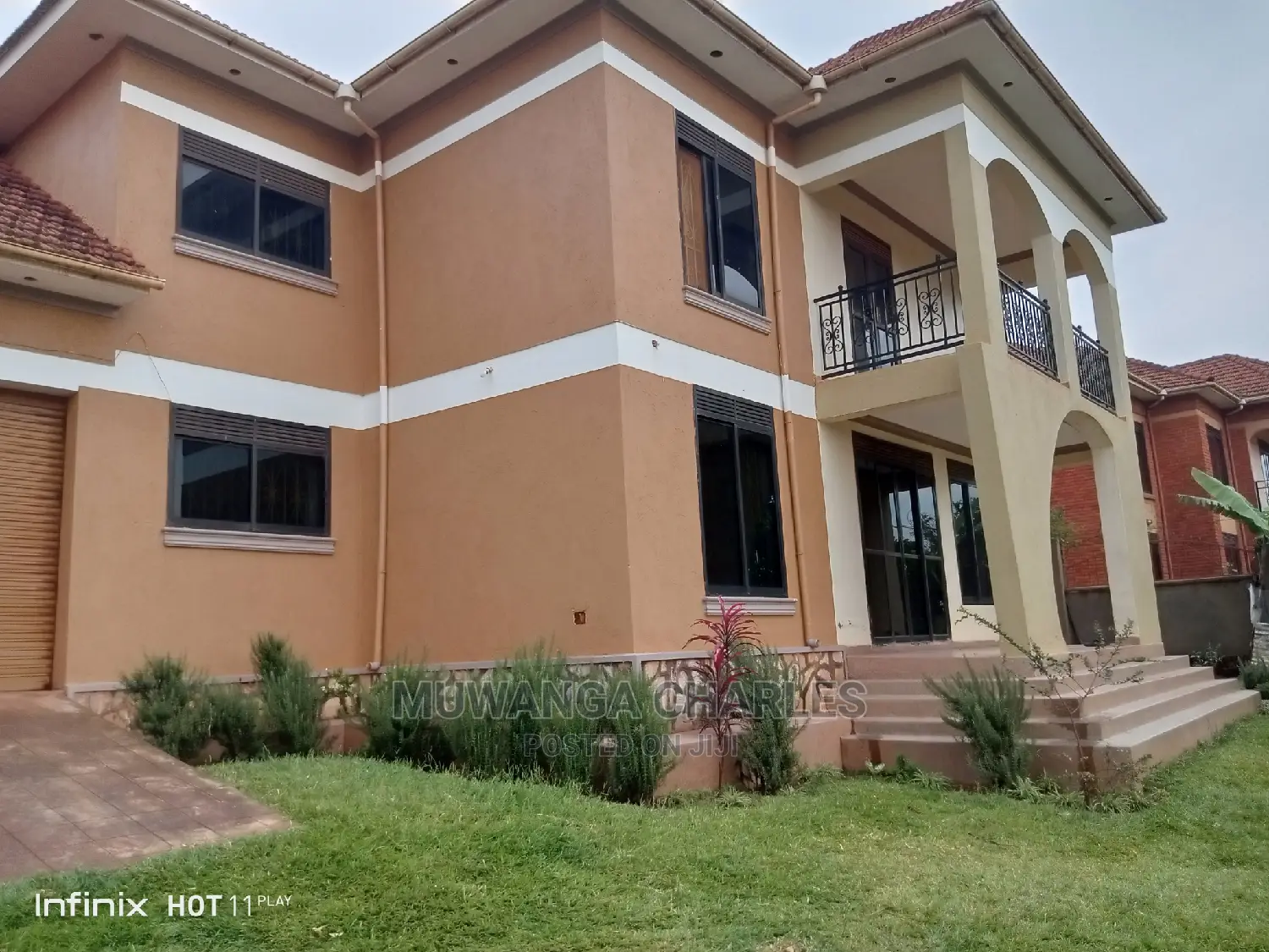 5bdrm Duplex in Fs Properties Ltd, Central Division for Rent