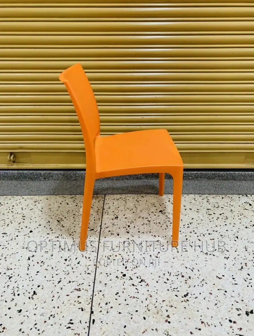 Nice Plastic Chair (Orange)
