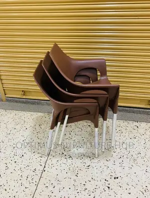 Nile Plastic Chair (Brown)