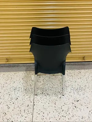 Nile Plastic Chair (Black)