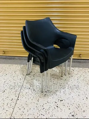 Nile Plastic Chair (Black)