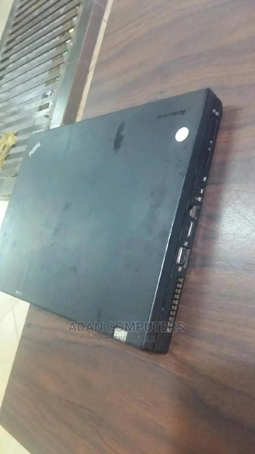 Laptop Lenovo ThinkPad T500 2GB Intel Core 2 Duo HDD 160GB