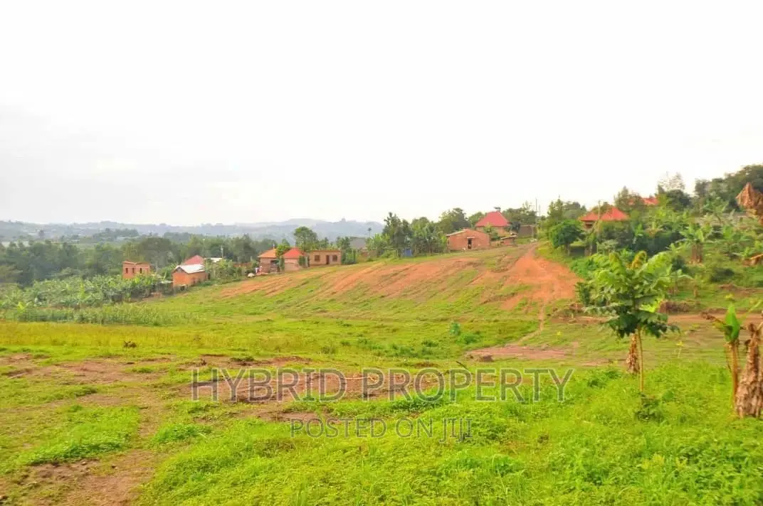 Prime Plots for Sale at Bukalango~Wakiso Estate~Hoima Road.