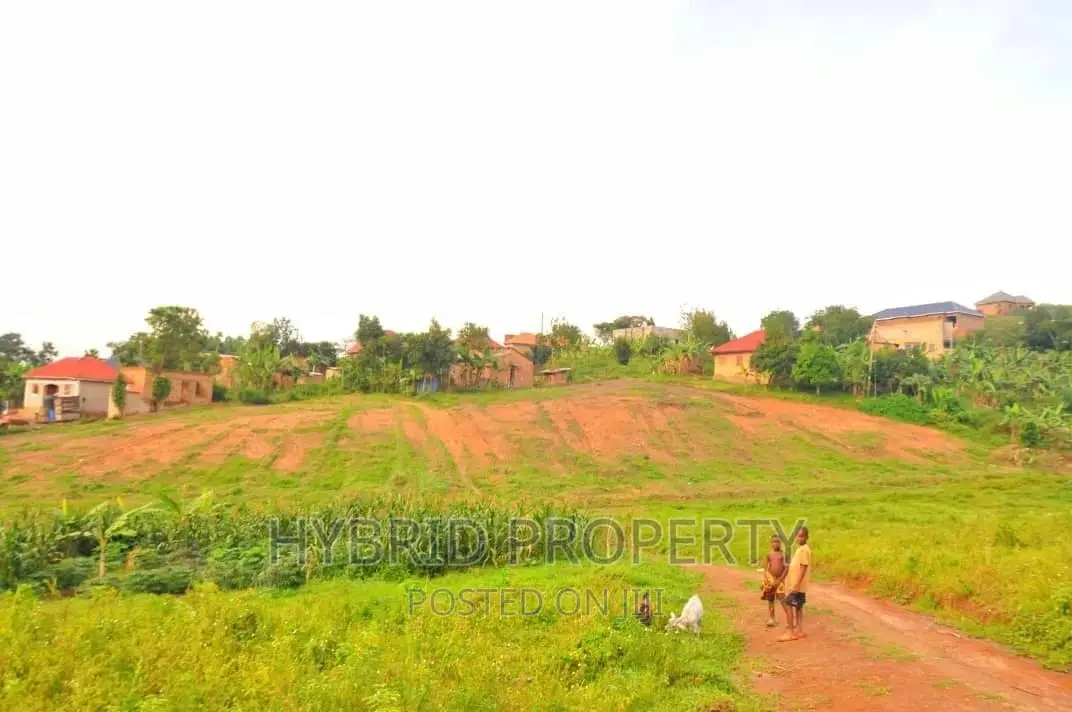Prime Plots for Sale at Bukalango~Wakiso Estate~Hoima Road.