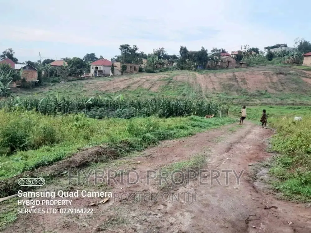 Prime Plots for Sale at Bukalango~Wakiso Estate~Hoima Road.