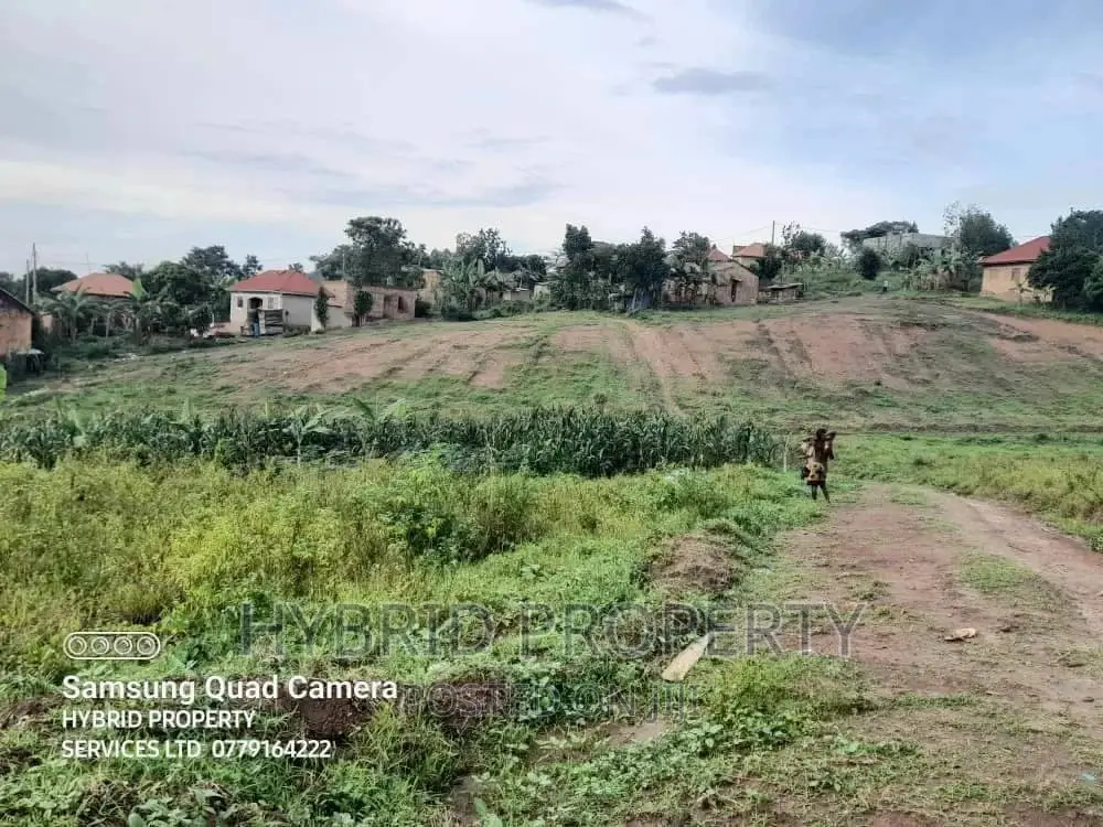 Prime Plots for Sale at Bukalango~Wakiso Estate~Hoima Road.