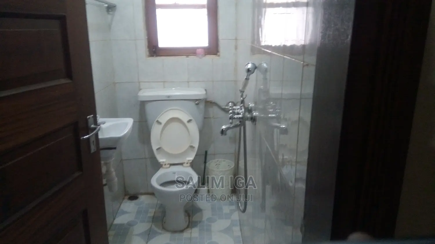 3bdrm Bungalow in Kololo Property, Central Division for Rent