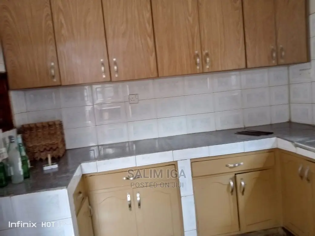 3bdrm Bungalow in Kololo Property, Central Division for Rent