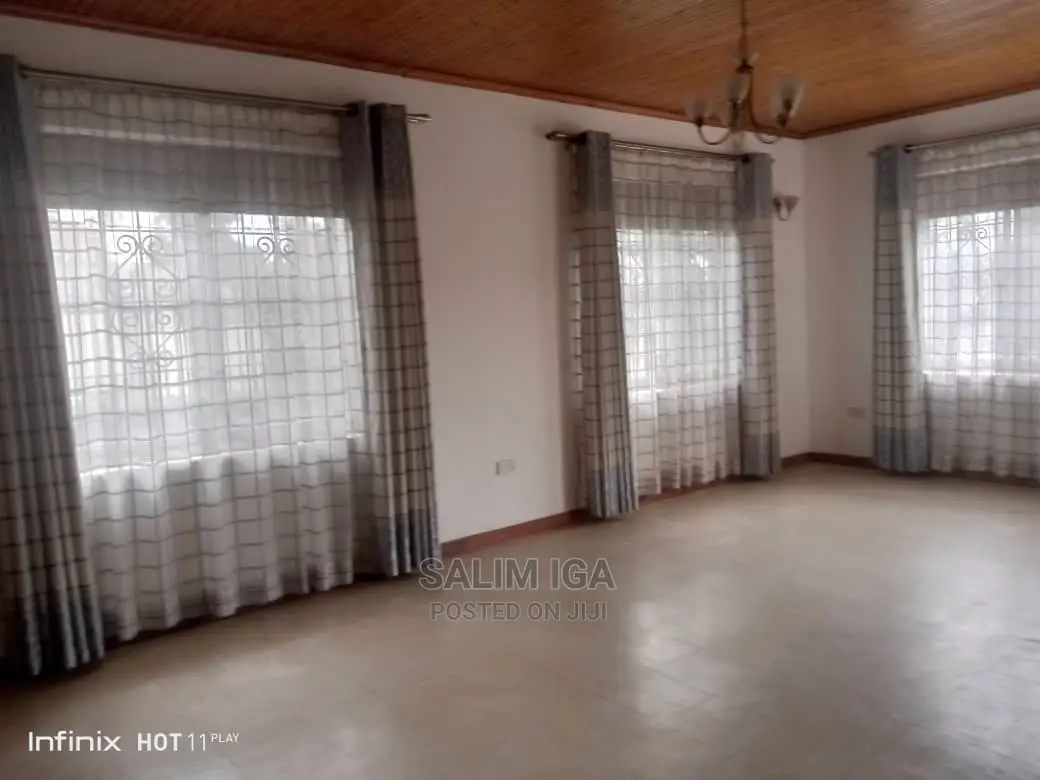 4bdrm Bungalow in Kololo Property, Central Division for Rent