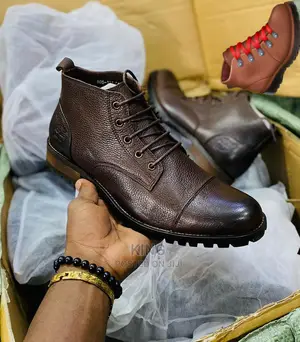Vrine Fit Boots