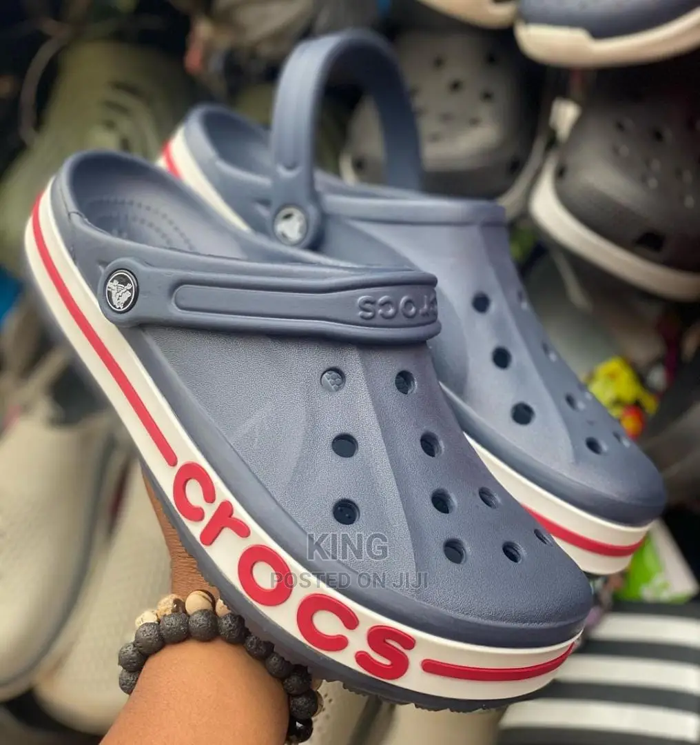 Artful Fit Crocs