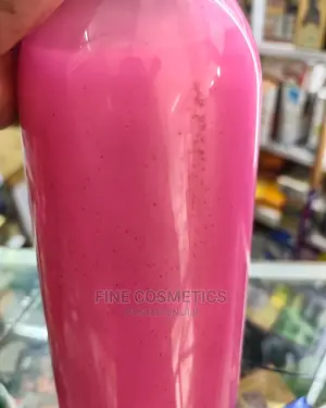 Asantee and Alpha Arbutin Shower Cream Lightening Shower Gel