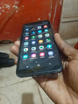 Samsung Galaxy J4 32 GB Gray
