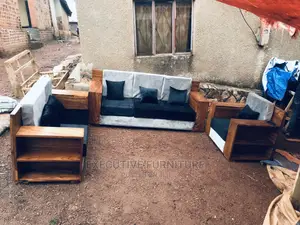 Mugavu Six Seater Sofa