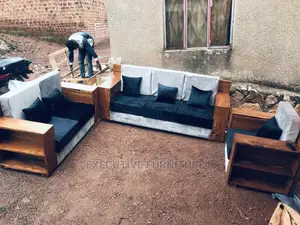 Mugavu Six Seater Sofa