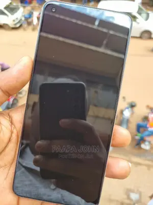 Oppo Reno7 256 GB Yellow
