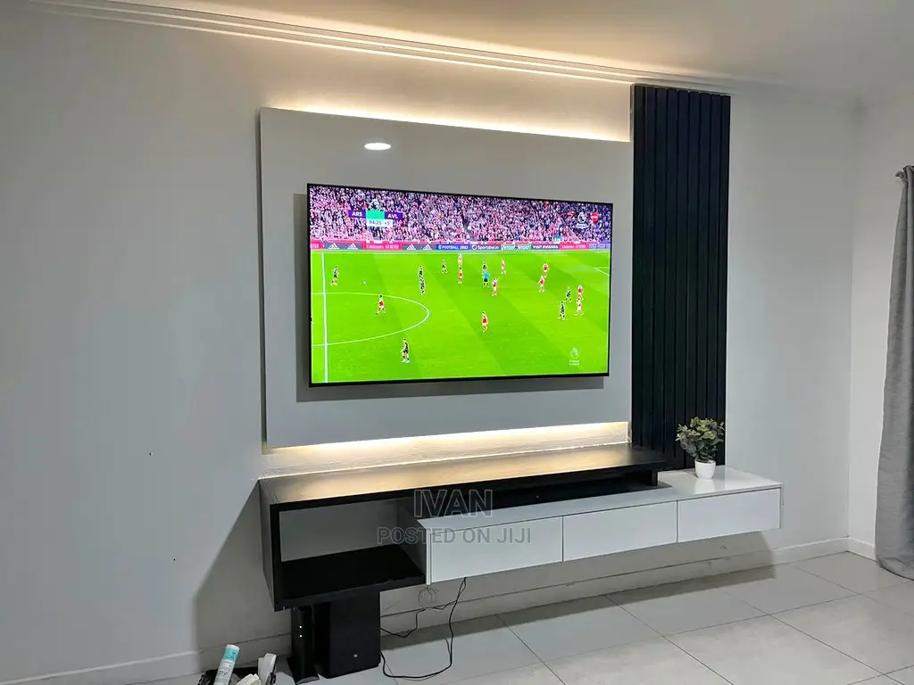 Wood Slat Tv Area