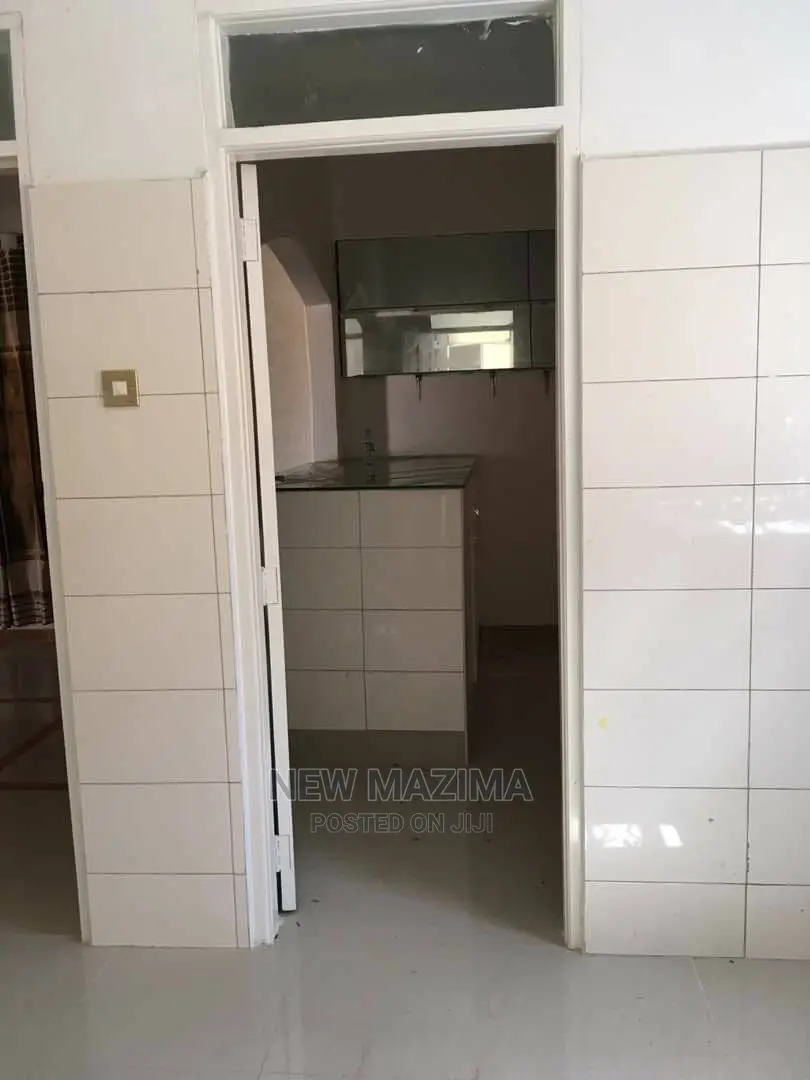 4bdrm Bungalow in Kitende, Division A for sale